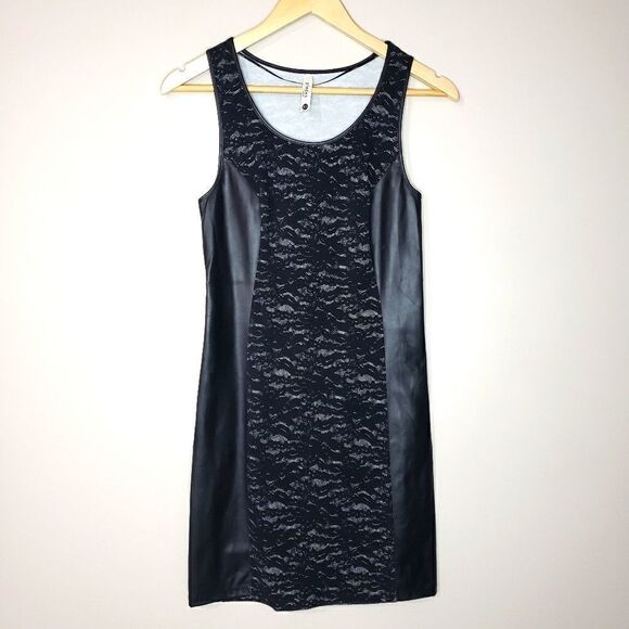 Pieces Kensie Black Lace Bodycon Mini Dress XSmall - Picture 1 of 10